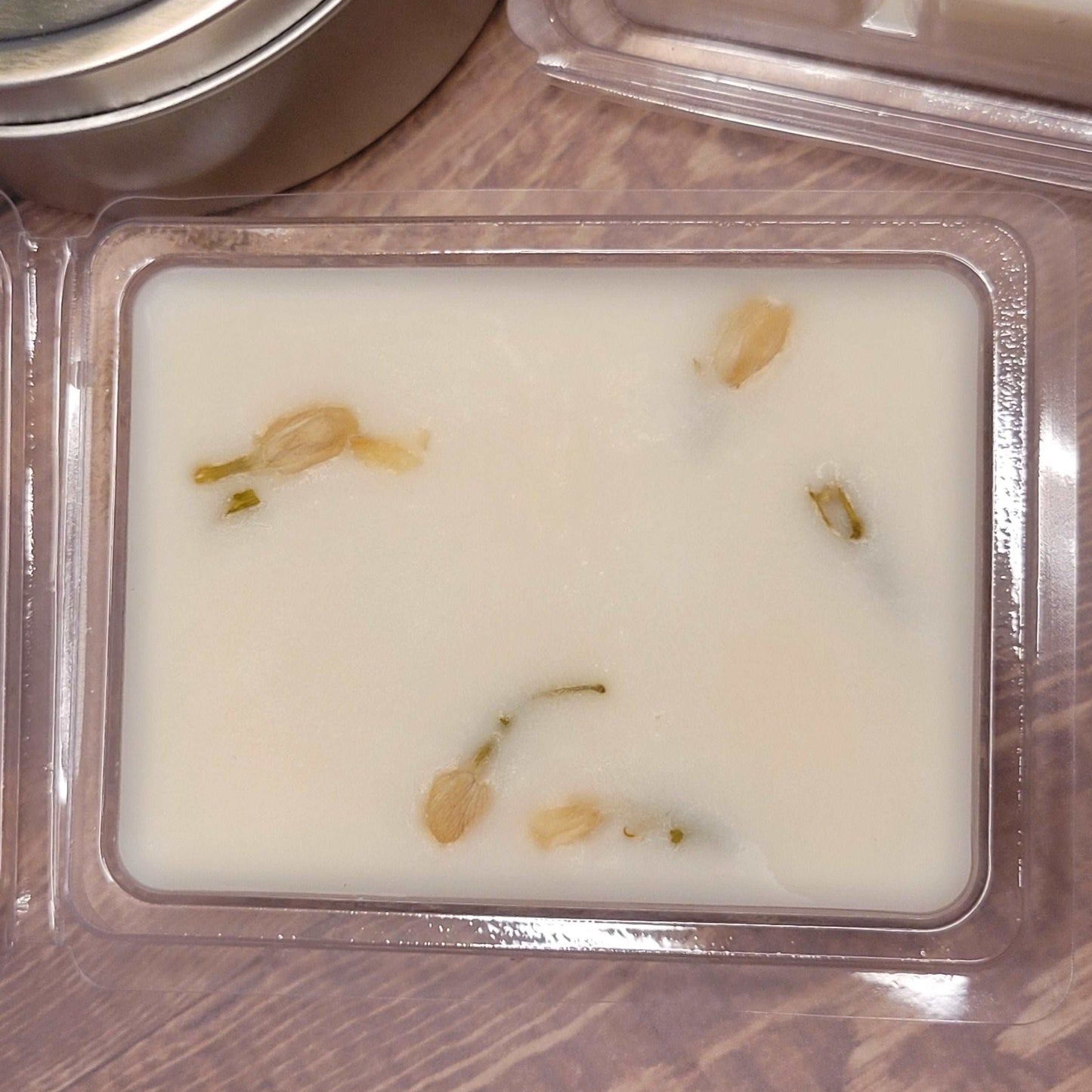 honeysuckle jasmine soy wax melt