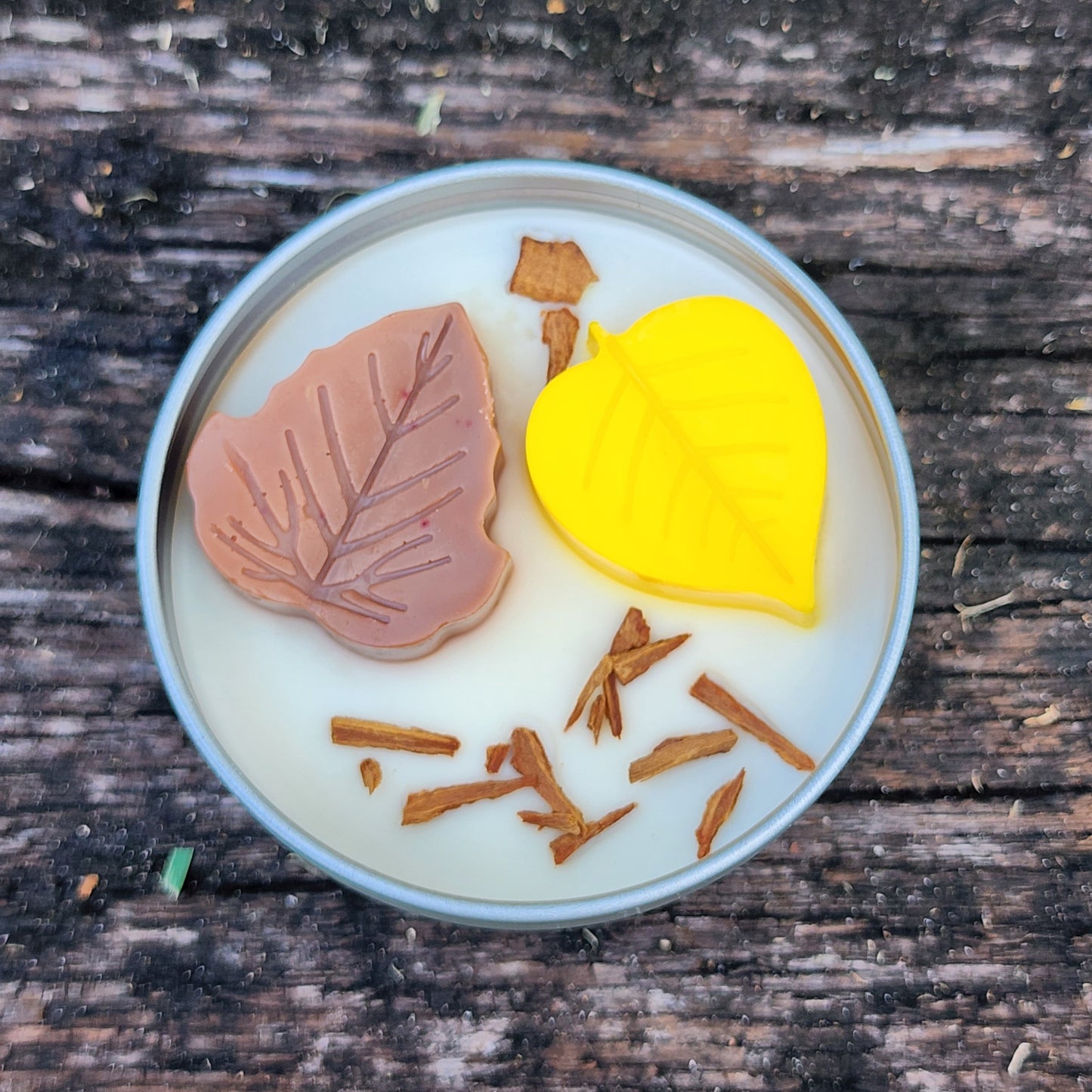 Fall harvest wickless candle